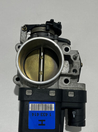 1999-2000 BMW Z3 2.3 2.8 M52TU Throttle Body / Blue Label / 1433414 / Z3038