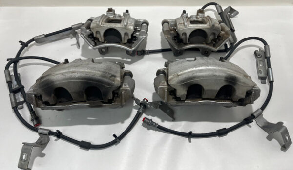 IMG_0827__24344 2018-2024 Jeep Wrangler JL Sport OEM Brake Calipers / Set of 4 / 88K JL012